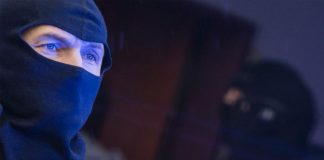 Do domu Sterlinga sa opäť vlámali zlodeji