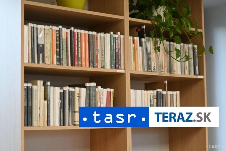Vihorlatská knižnica má decembrový program pre všetky vekové kategórie