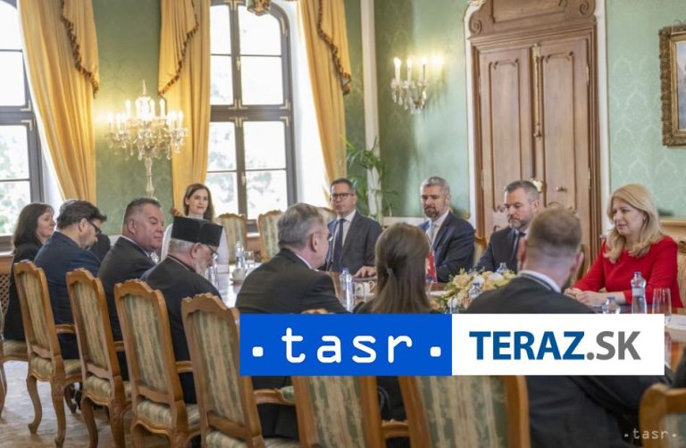 Čaputová a Pellegrini vyzdvihli úlohu cirkví pri zmierňovaní napätia