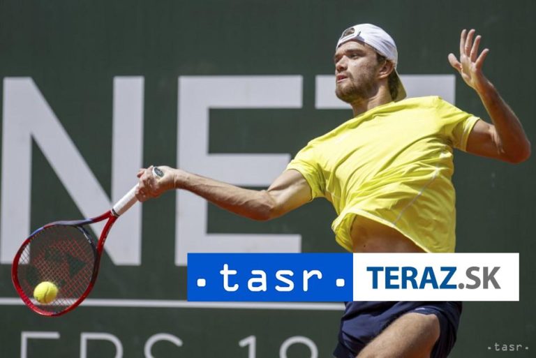 Djokovič skončil v semifinále turnaja v Ženeve, nestačil na Macháča