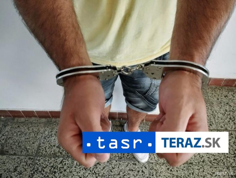 Vyšetrovateľ obvinil celkovo šesť osôb za podvody na senioroch