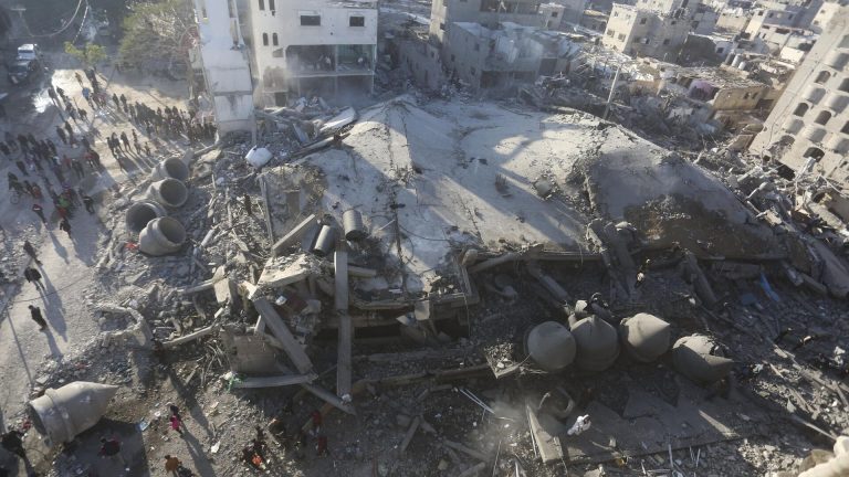 Izrael zabil viac civilistov ako bojovníci Hamasu – Blinken