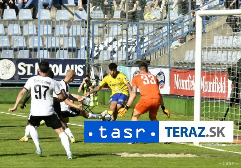 Michalovce sa udržali v Niké lige, v odvete zdolali Petržalku 2:0