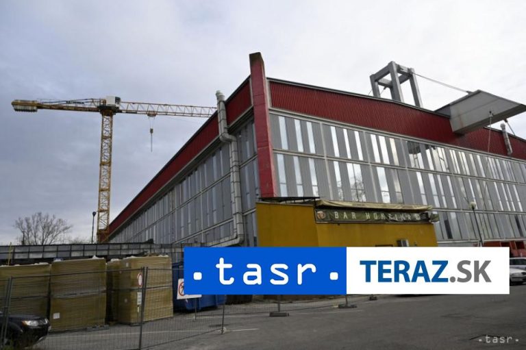 Zimný štadión v Trenčíne vstúpil do záverečnej etapy rekonštrukcie