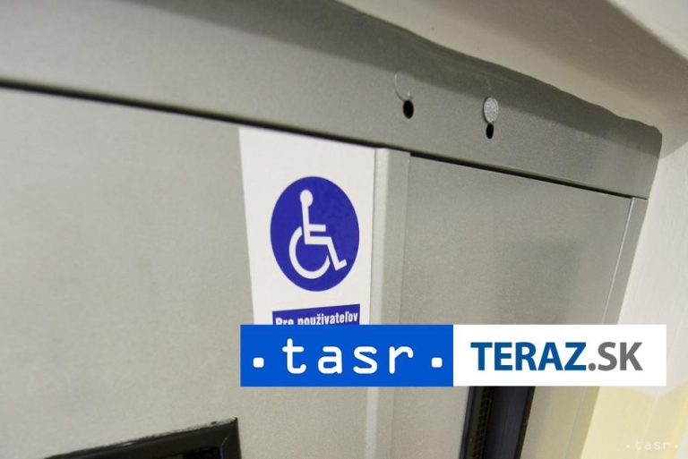 Bezbariérový prístup na Poliklinike Bezručova môžu začať realizovať