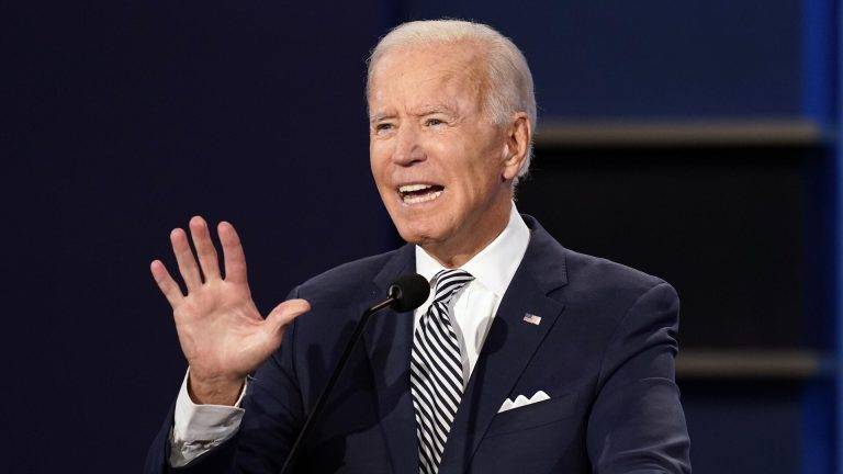 Biden o tom, ako by mal Izrael reagovať na iránsky útok: „To je medzi mnou a nimi“
