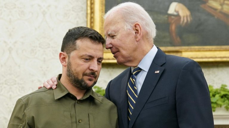 Biden, Zelenskyj podpísali 10-ročnú bilaterálnu bezpečnostnú dohodu – správy