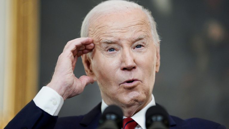 Biden tvrdí, že prácu amerického prezidenta zvládne s istotou