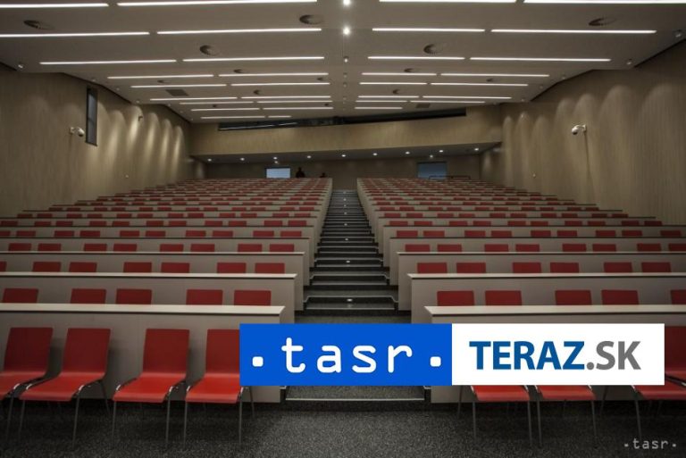 Agent ruskej GRU z nedávnej výmeny väzňov prednášal v Prahe