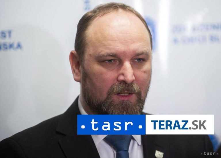 SK8 nesúhlasí pri konsolidácii s krátením dane z príjmu fyzických osôb