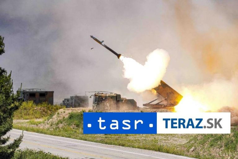 Hizballáh vypálil rakety na vojenskú základňu na severe Izraela