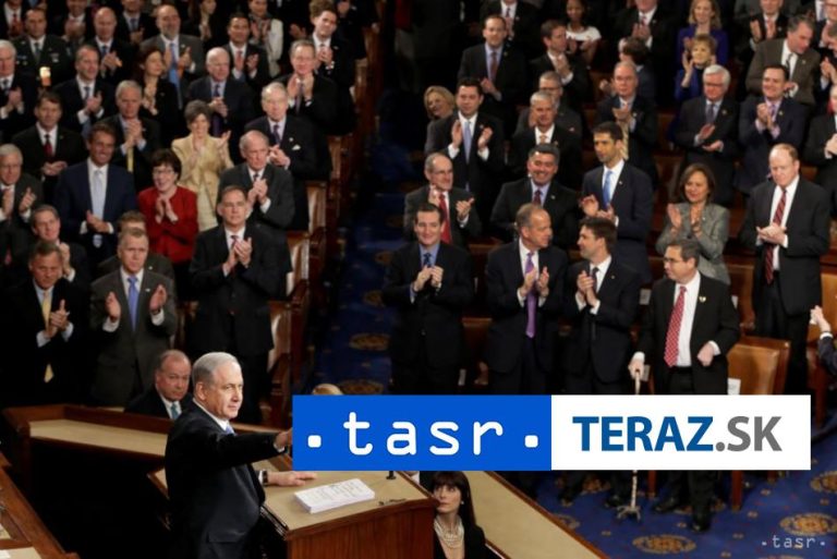 Libanon: Hizballáh útočil na pozície v Izraeli pre zabitie veliteľa