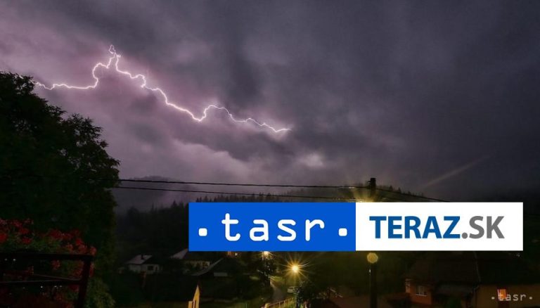 SHMÚ upozorňuje na búrky v niektorých okresoch východného Slovenska