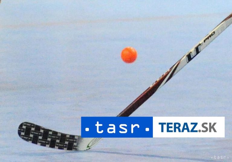 Hokejbalová šestnástka bude bojovať o titul, osemnástka o bronz