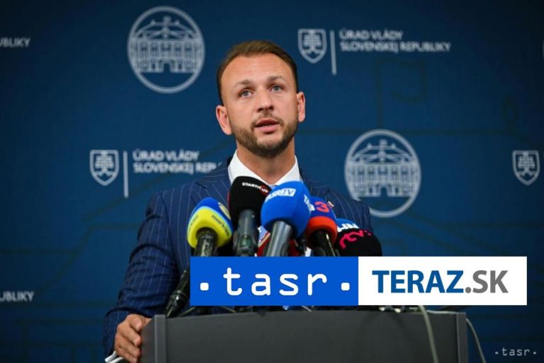 M. Šutaj Eštok: Inšpekcia preveruje nákup pancierových policajných áut