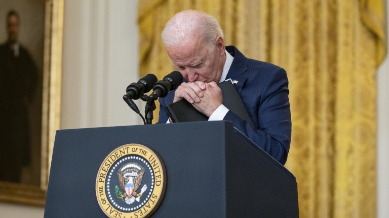 Biden sa v utorok vráti do Bieleho domu po izolácii vo svojom dome v Delaware