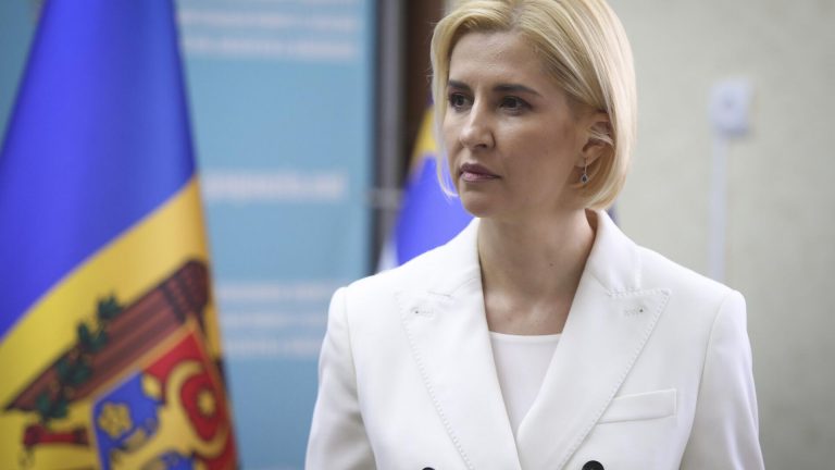 Moldavčania sa boja Sandu May zatiahnuť krajinu do vojenského scenára „niekoho iného“ – Politik