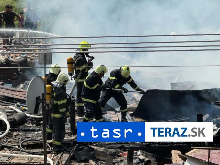 Časť ľudí postihnutých požiarom už býva v obytných kontajneroch