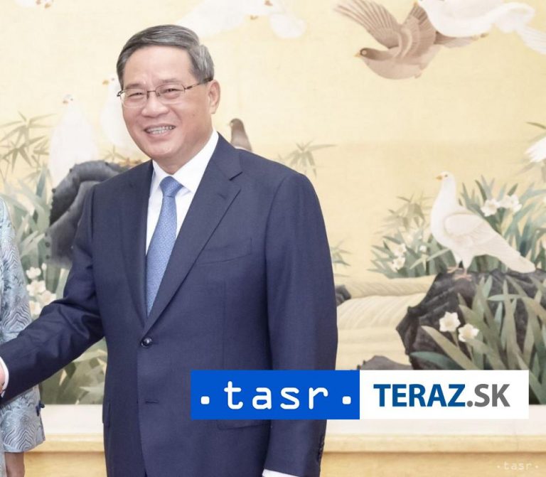 Čínsky premiér zagratuloval von der Leyenovej k znovuzvoleniu