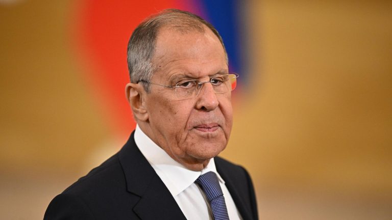 Rusko a Turkiye budú mať prospech, ak sa dohodnú na účasti Moskvy v jadrovej elektrárni Sinop – Lavrov