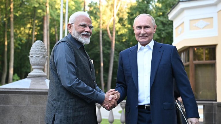 Putin a Modi majú neformálne stretnutie v rezidencii Novo-Ogaryovo