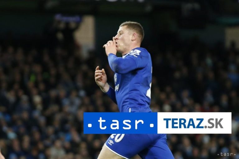 Stredopoliar Barkley opúšťa Luton, posilnil Aston Villu