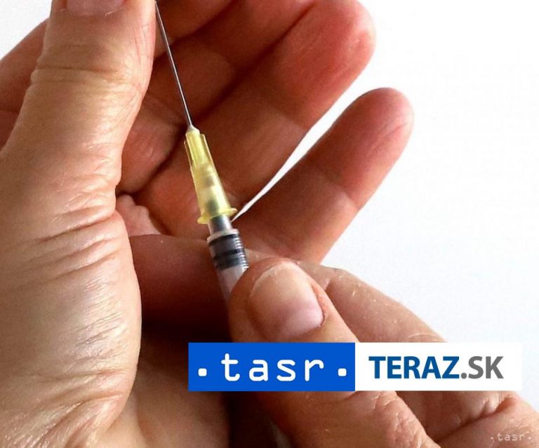 V Pakistane spustili poslednú kampaň očkovania proti obrne tento rok