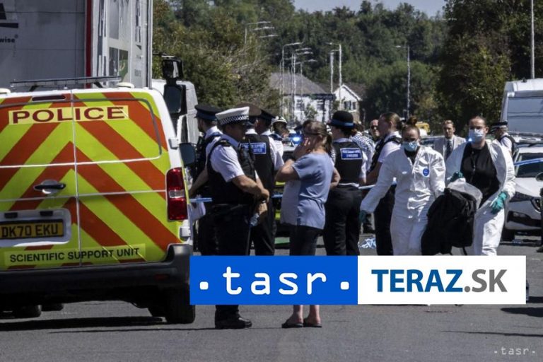 Britské úrady obvinili 17-ročného tínedžera z vraždy troch dievčat