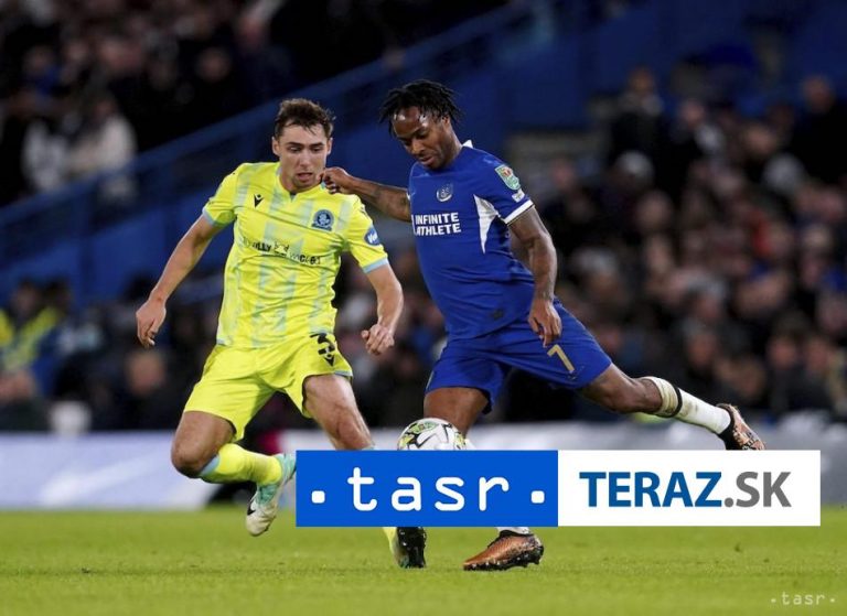 Chelsea angažovala Sancha z ManUtd, Sterling na hosťovanie do Arsenalu