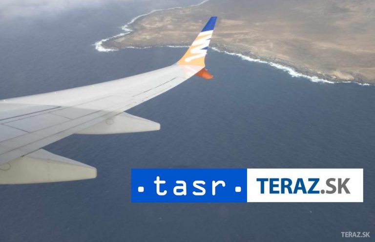 V Turecku začal horieť motor ruského lietadla