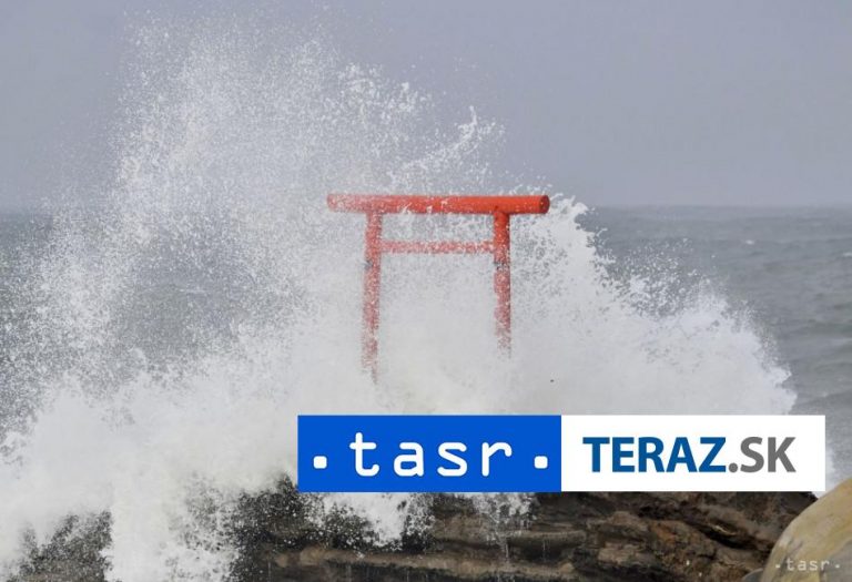 Pozor na dôsledky blížiaceho sa tajfúnu v Japonsku