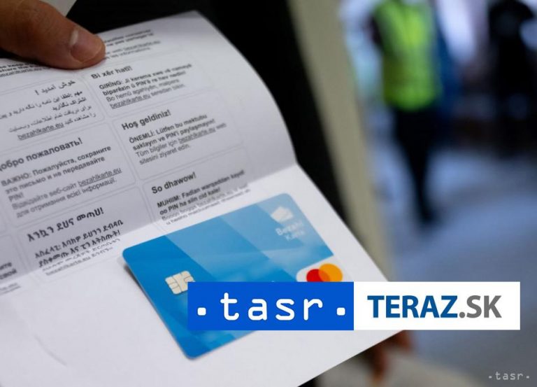 Rakúsko plánuje systém platobných kariet pre žiadateľov o azyl