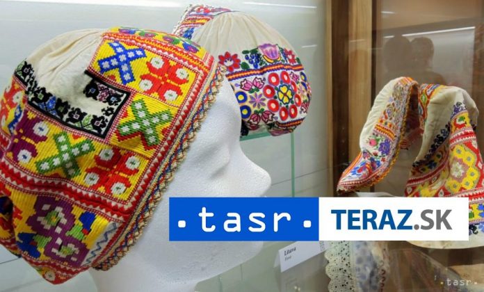 Vystava-vzorov-satiek-prebehne-vo-Vagacovom-dome-v-Detve.jpg