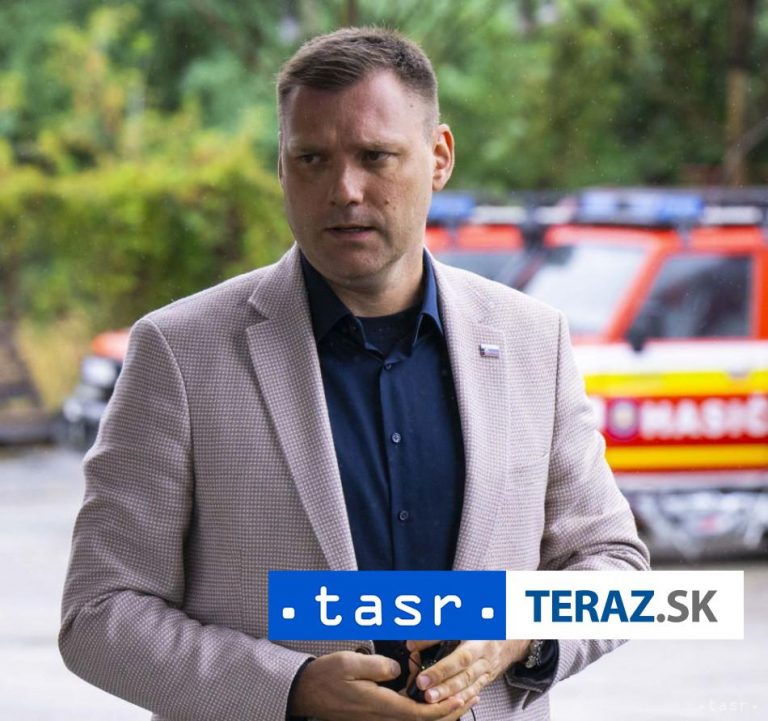 Sobotná operácia bola spojená s bolesťami žalúdka