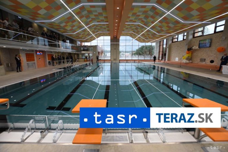 Novú plaváreň na Štiavničkách otvoria pre verejnosť 25.novembra