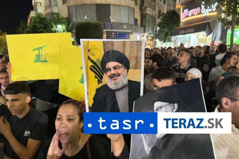 Tisícky stúpencov Hizballáhu si pripomenuli výročie smrti Nasralláha