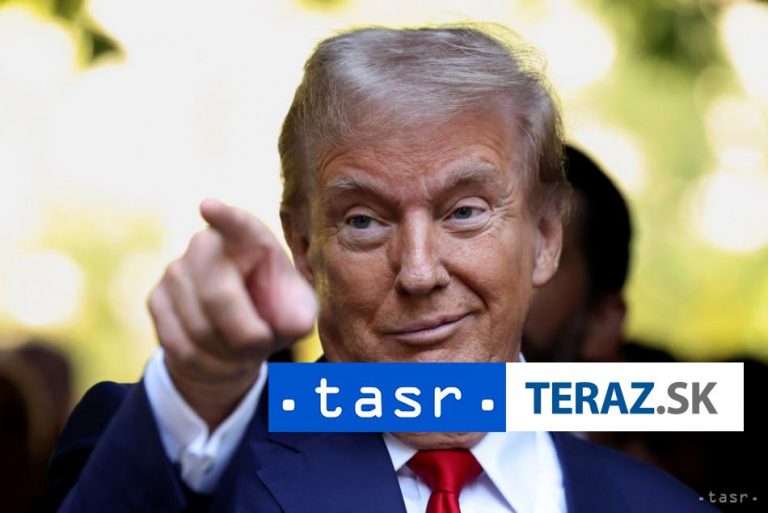 Trump sľubuje, že skoncuje so zdanením príjmu z nadčasov