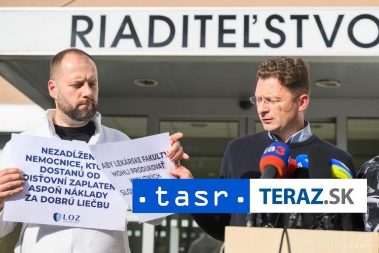 Lekári po celom Slovensku začali podávať výpovede