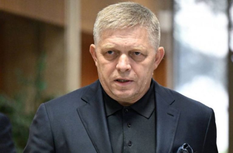 Predseda vlády SR Robert Fico (Smer-SD) sa nezúčastní stredajšieho samitu Európs…