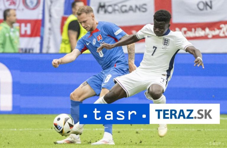 Saka bude chýbať Arsenalu dlhú dobu, poranil si stehenný sval