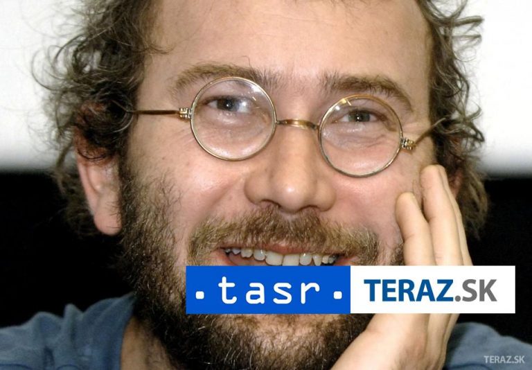 Sláma vo filme Koniec sveta rozpráva o odovzdávaní skúseností