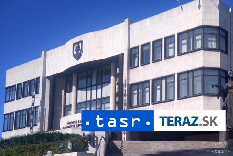 Výbor pre vzdelávanie má upravený názov, dopĺňa sa o cestovný ruch