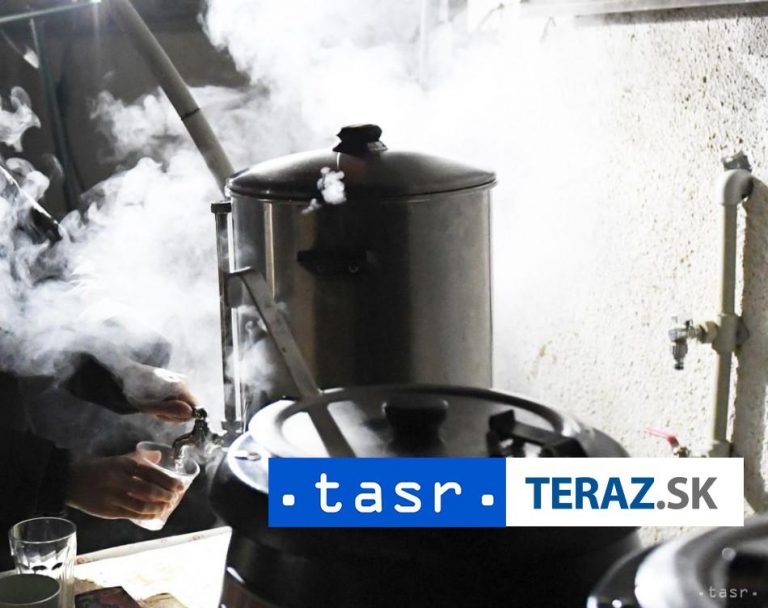 Pre škandál s dovozom čaju v Iráne odsúdili dvoch bývalých ministrov