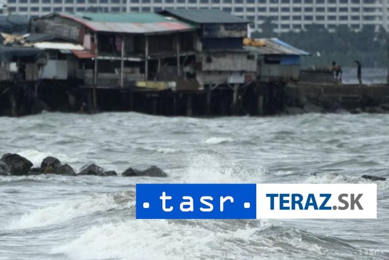 Filipíny sa pripravujú na tajfún, nariadená je aj evakuácia