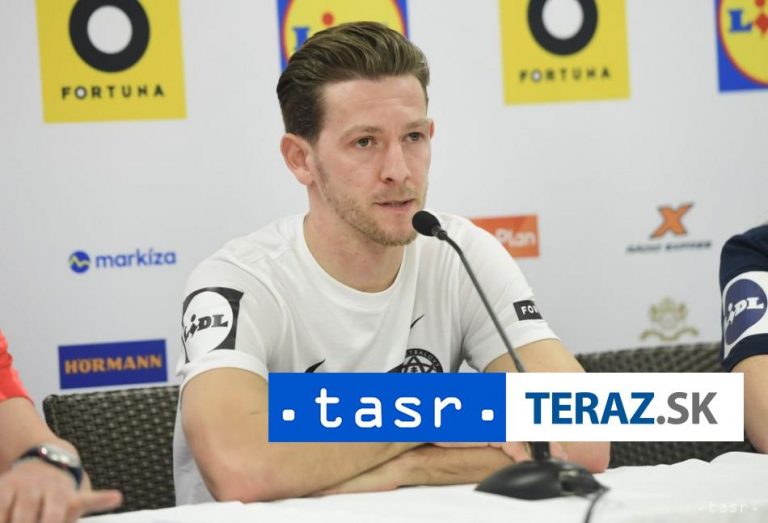 Hrošovský rozhodol dvoma gólmi o víťazstve Genku nad Antverpami 2:0