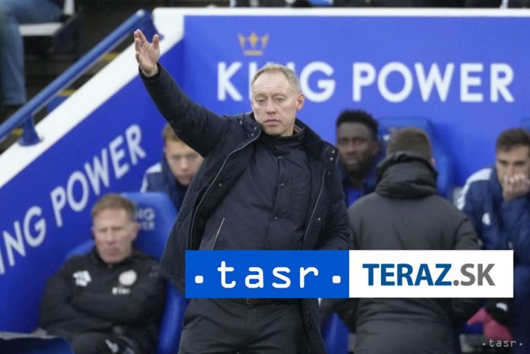 Leicester City odvolal Coopera z postu hlavného trénera