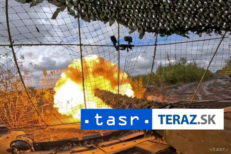 Po ruských raketových útokoch sa v Kyjeve ozvali výbuchy