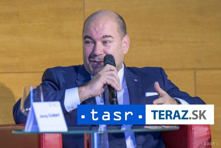 Rezort športu a cestovného ruchu sa chce inšpirovať Portugalskom