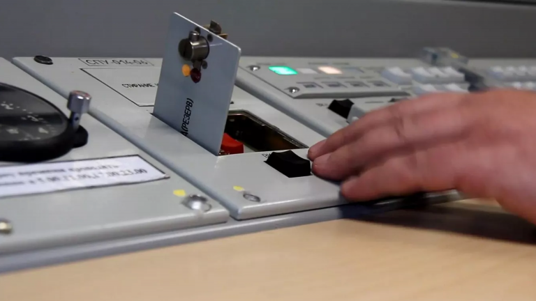 USA nemajú, dokonca ani nepracujú na rakete s vlastnosťami Oreshnika – Experti