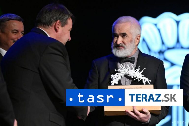 VIDEO:Cenu slobody A.Srholca získali 4 osobnosti a občianske združenie